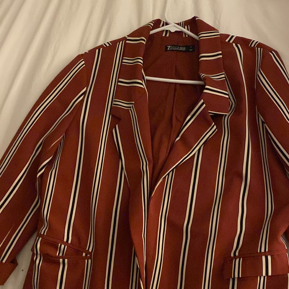 7th Avenue New York & Company striped maroon blazer | XL